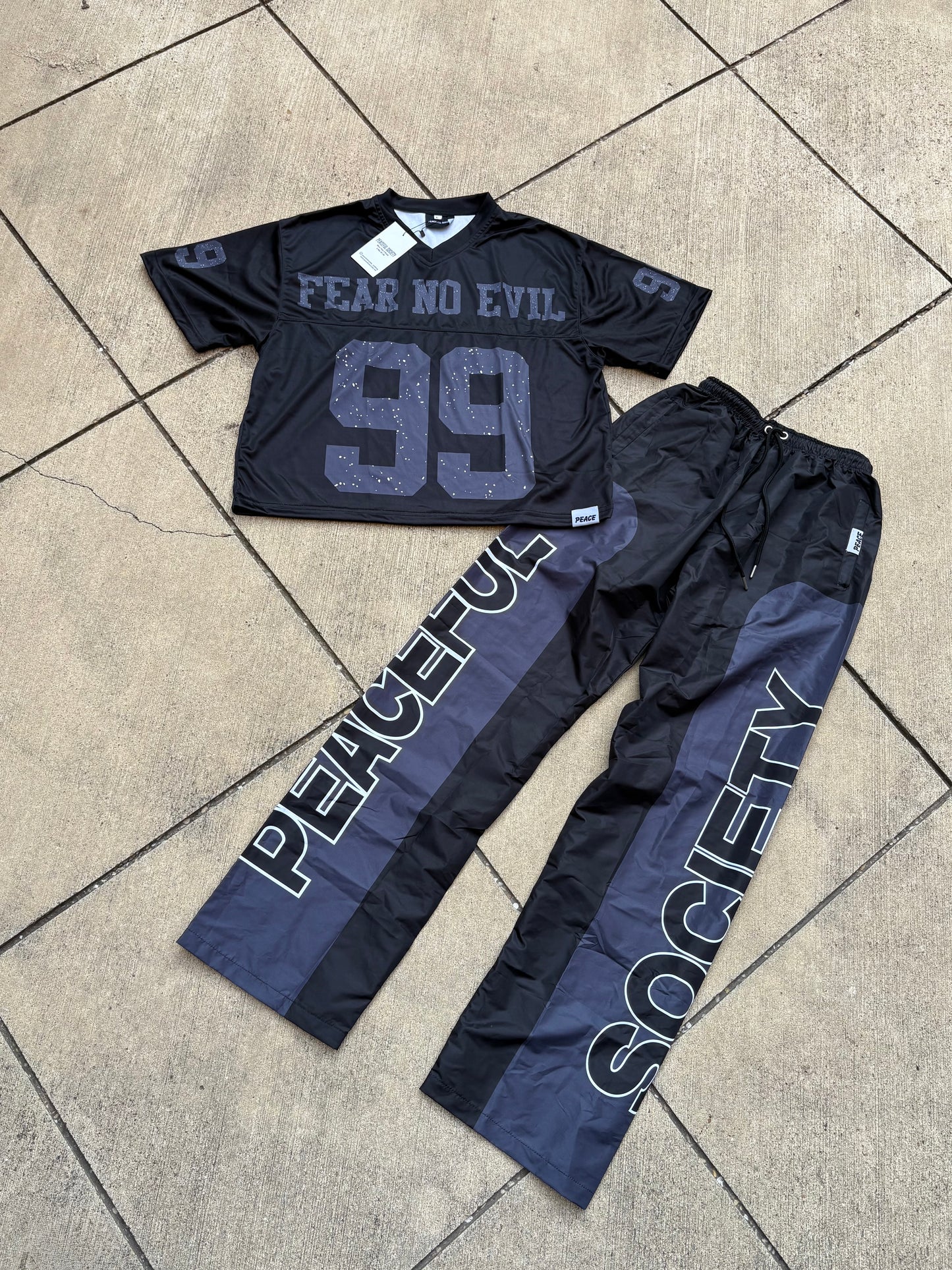 “FEAR NO EVIL” Crop Jersey
