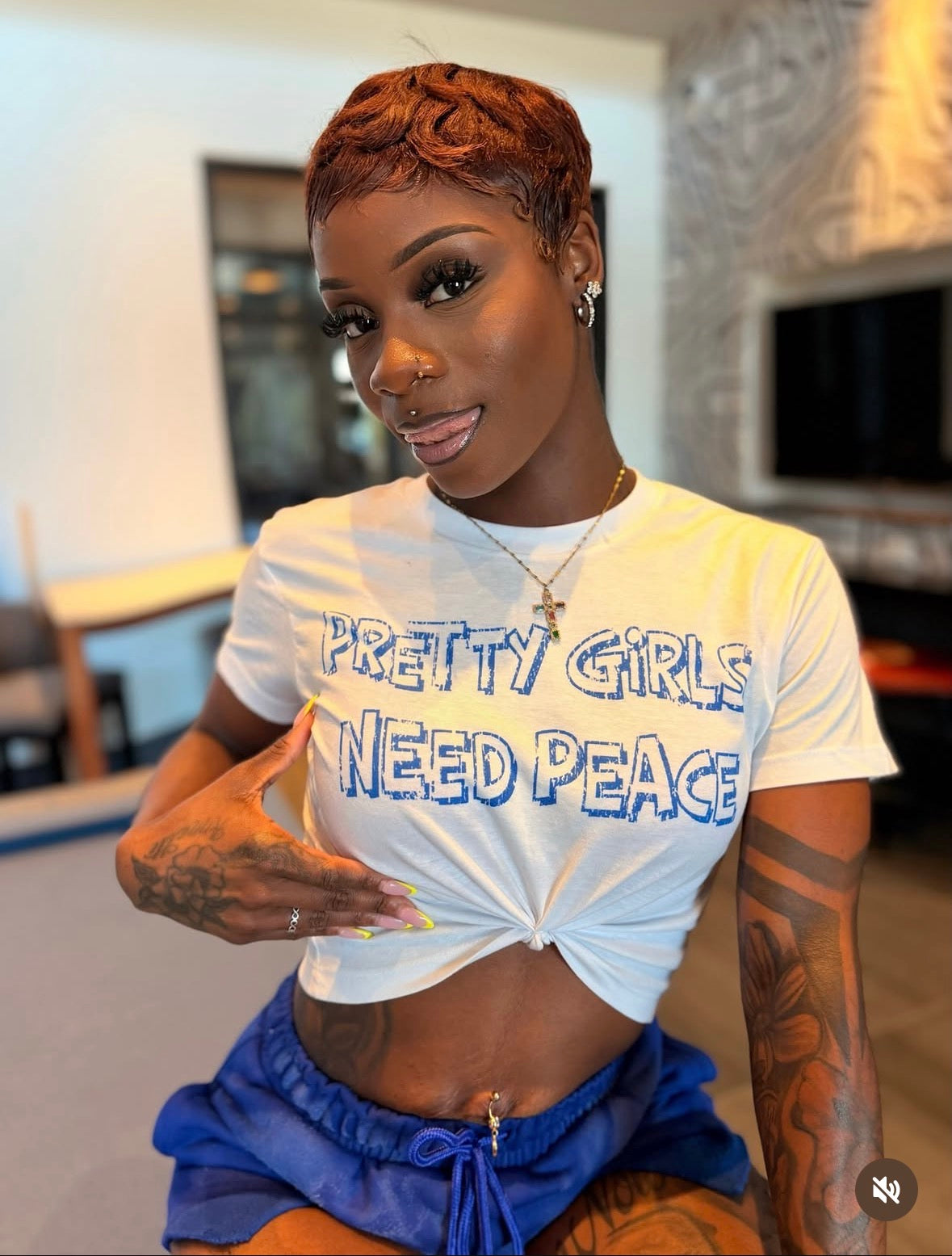 ‘Pretty Girls Need Peace’ Crop T-Shirt